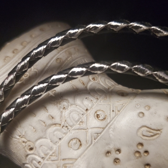 UNIQUE VINTAGE PIECE Gorgeous silver and black vintage bolo tie with crystals - Picture 4 of 4